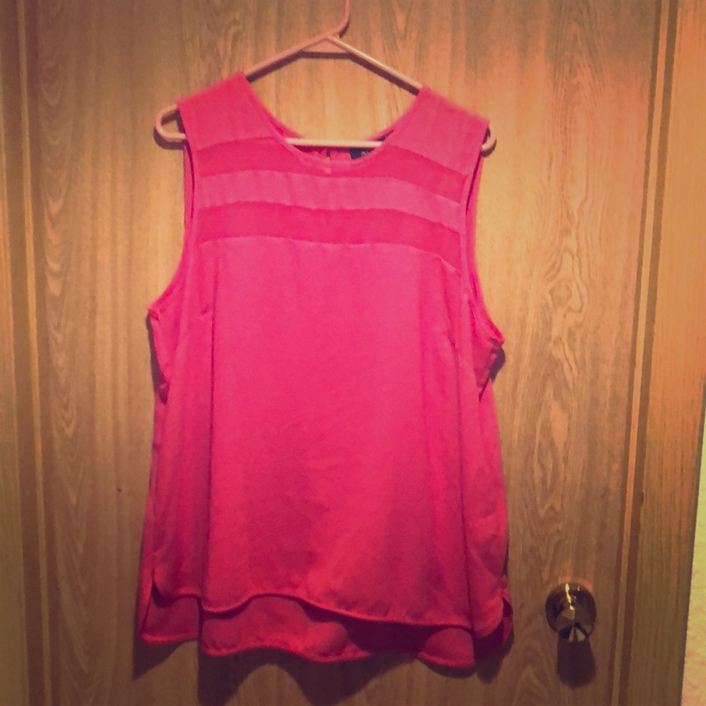 Sleeveless top, Shell